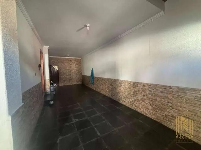Casa / Sobrado para Venda em Pouso Alegre/MG Guanabara 5 Quartos