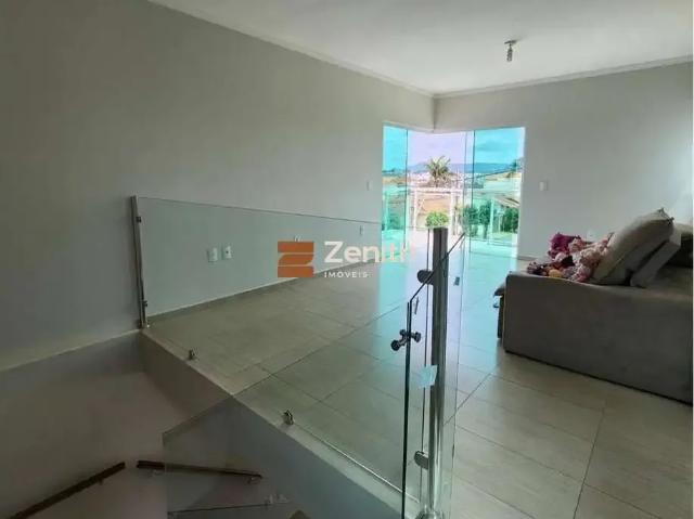 Casa / Sobrado para Venda em Pouso Alegre/MG Jardim Califórnia 3 Quartos