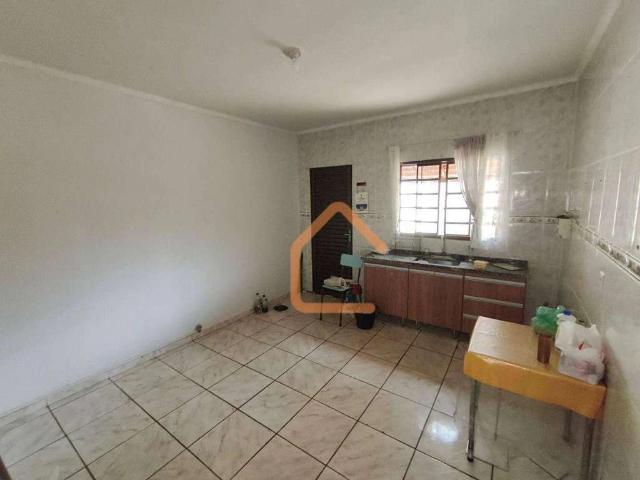Casa / Sobrado para Venda em Pouso Alegre/MG Morumbi 2 Quartos