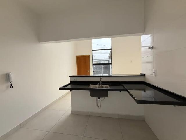 Casa / Sobrado para Venda em Pouso Alegre/MG Parque Real 2 Quartos