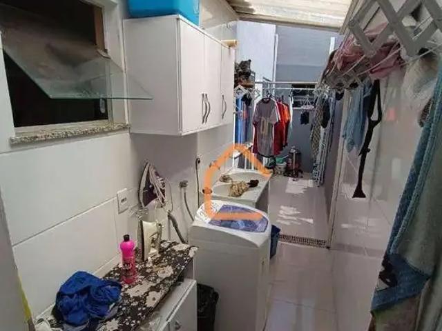 Casa / Sobrado para Venda em Pouso Alegre/MG Parque Real 2 Quartos