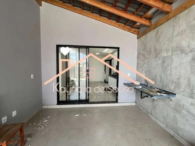 Casa / Sobrado para Venda em Pouso Alegre/MG Parque Real 3 Quartos