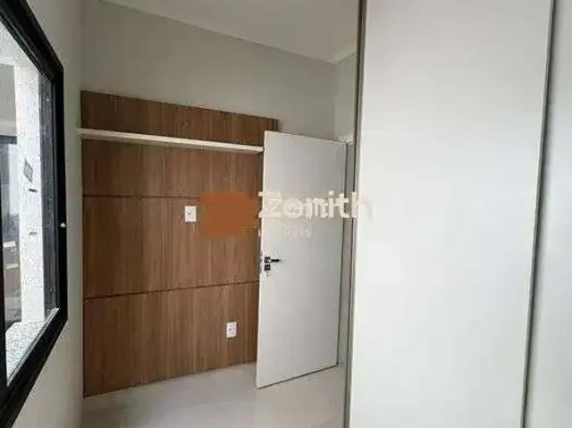 Casa / Sobrado para Venda em Pouso Alegre/MG Parque Real 3 Quartos
