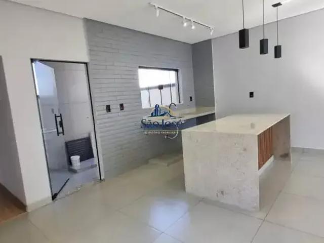 Casa / Sobrado para Venda em Pouso Alegre/MG Parque Real 3 Quartos