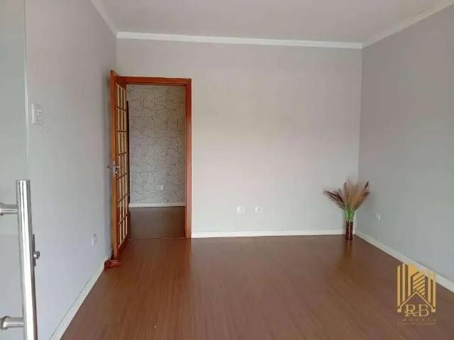 Casa / Sobrado para Venda em Pouso Alegre/MG Presidente Juscelino 3 Quartos