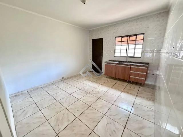 Casa / Sobrado para Venda em Pouso Alegre/MG Residencial Morumbi II 2 Quartos