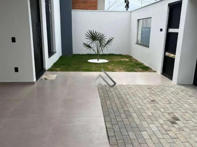 Casa / Sobrado para Venda em Pouso Alegre/MG Residencial Santa Rita II 3 Quartos