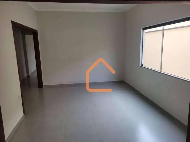 Casa / Sobrado para Venda em Pouso Alegre/MG São Carlos 4 Quartos