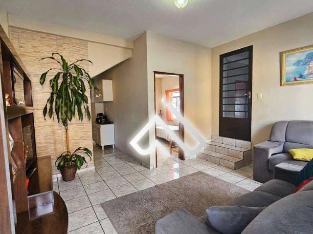 Casa / Sobrado para Venda em Pouso Alegre/MG São João 3 Quartos
