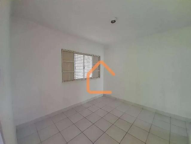 Casa / Sobrado para Venda em Pouso Alegre/MG Santa Lúcia 3 Quartos