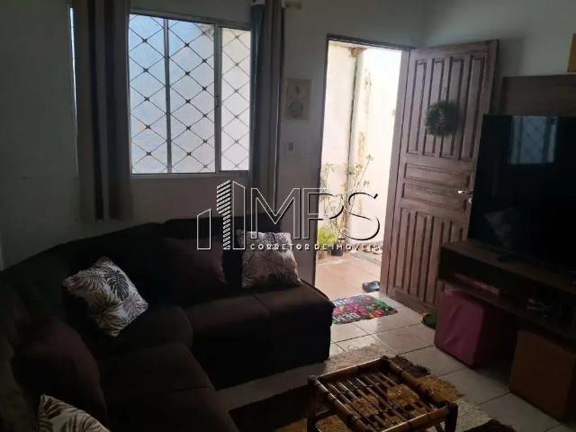 Casa / Sobrado para Venda em Praia Grande/SP Tude Bastos Sítio do Campo 2 Quartos