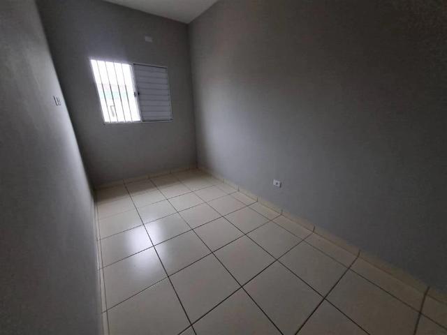 Casa / Sobrado para Venda em Praia Grande/SP Tude Bastos Sítio do Campo 2 Quartos