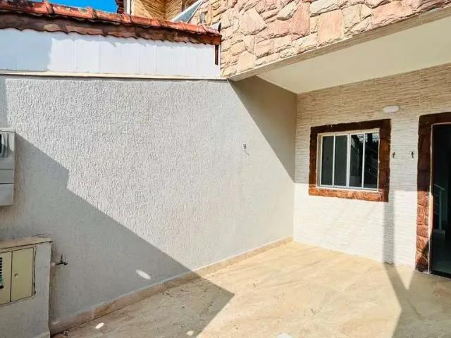 Casa / Sobrado para Venda em Praia Grande/SP Tude Bastos Sítio do Campo 2 Quartos
