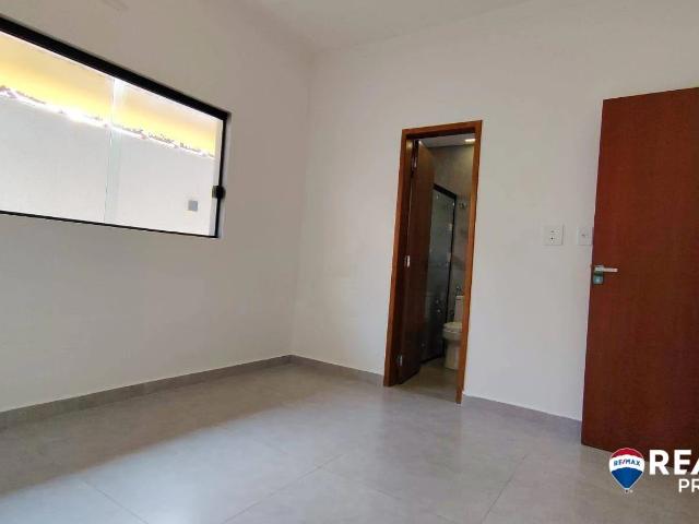 Casa / Sobrado para Venda em Praia Grande/SP Tupi 2 Quartos