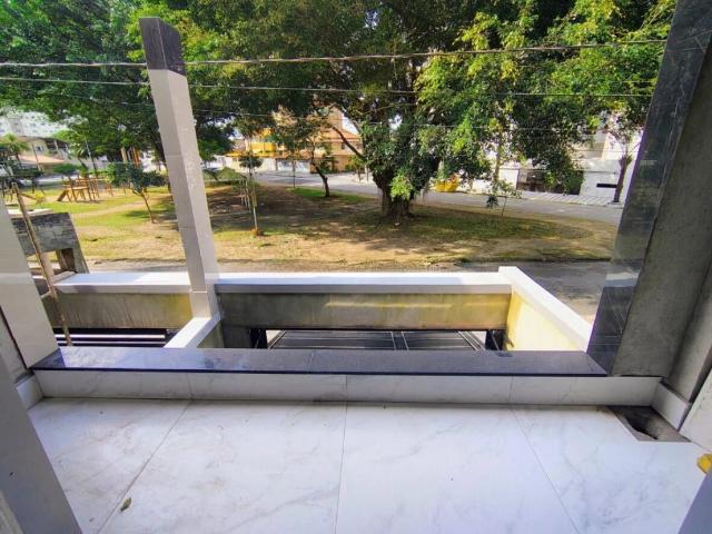 Casa / Sobrado para Venda em Praia Grande/SP Tupi 2 Quartos