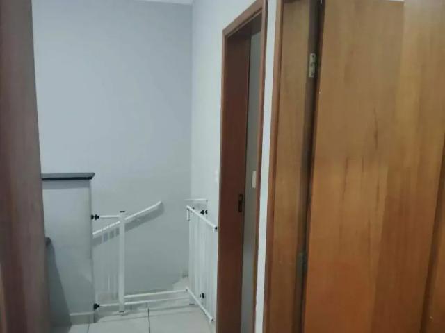 Casa / Sobrado para Venda em Praia Grande/SP Tupi 2 Quartos