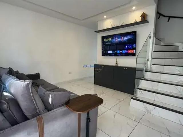 Casa / Sobrado para Venda em Praia Grande/SP Tupi 2 Quartos