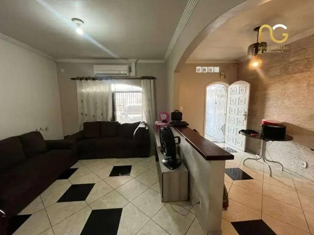 Casa / Sobrado para Venda em Praia Grande/SP Tupi 2 Quartos