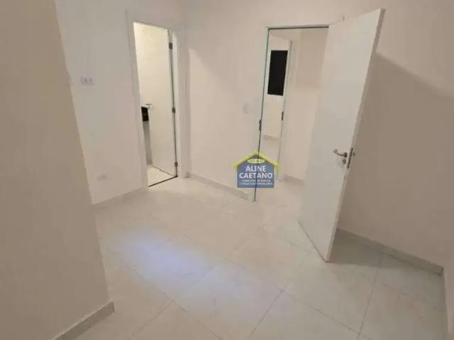 Casa / Sobrado para Venda em Praia Grande/SP Tupi 2 Quartos