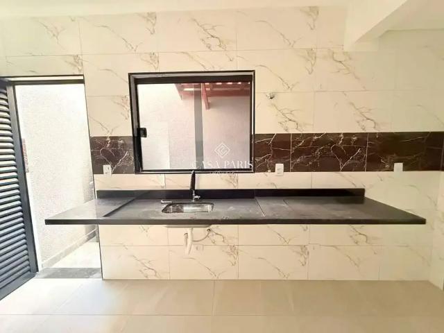 Casa / Sobrado para Venda em Praia Grande/SP Tupi 2 Quartos