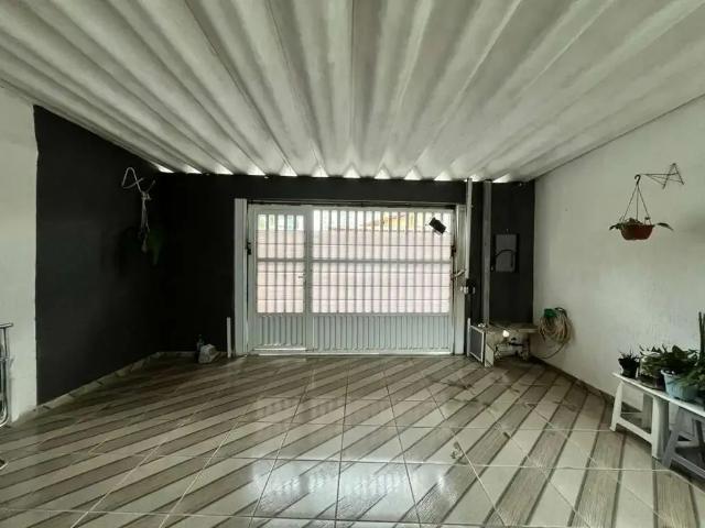 Casa / Sobrado para Venda em Praia Grande/SP Tupi 2 Quartos
