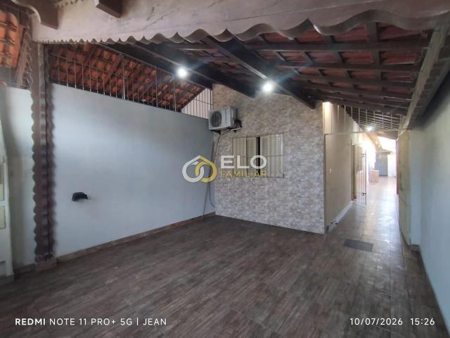 Casa / Sobrado para Venda em Praia Grande/SP Tupi 2 Quartos