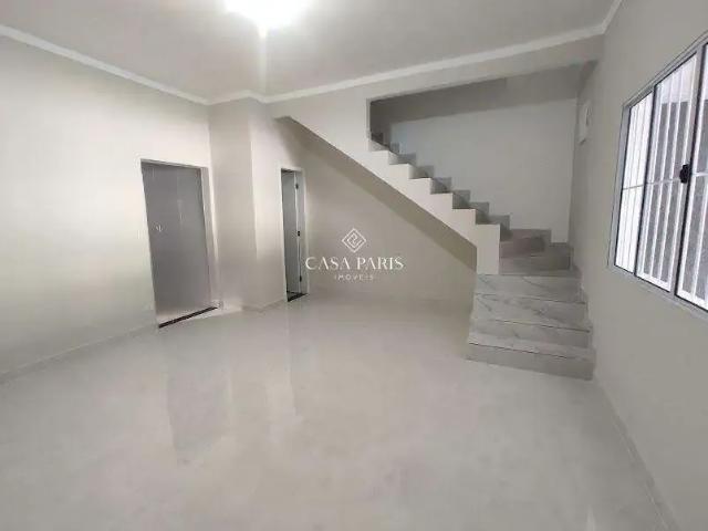 Casa / Sobrado para Venda em Praia Grande/SP Tupi 2 Quartos