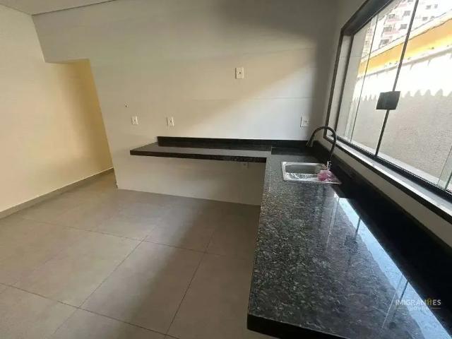Casa / Sobrado para Venda em Praia Grande/SP Tupi 2 Quartos