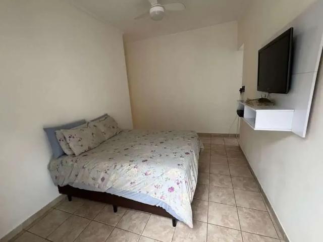 Casa / Sobrado para Venda em Praia Grande/SP Tupi 2 Quartos