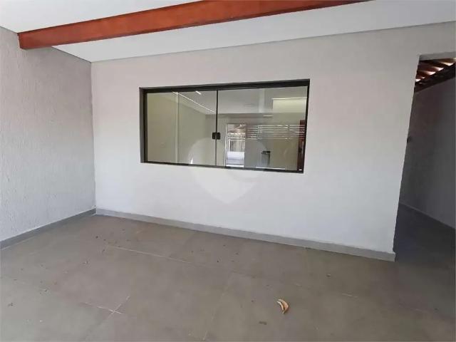 Casa / Sobrado para Venda em Praia Grande/SP Tupi 2 Quartos