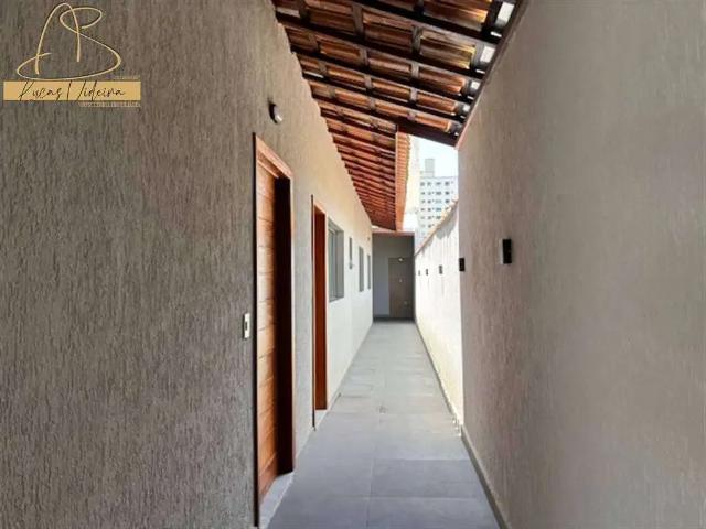 Casa / Sobrado para Venda em Praia Grande/SP Tupi 2 Quartos
