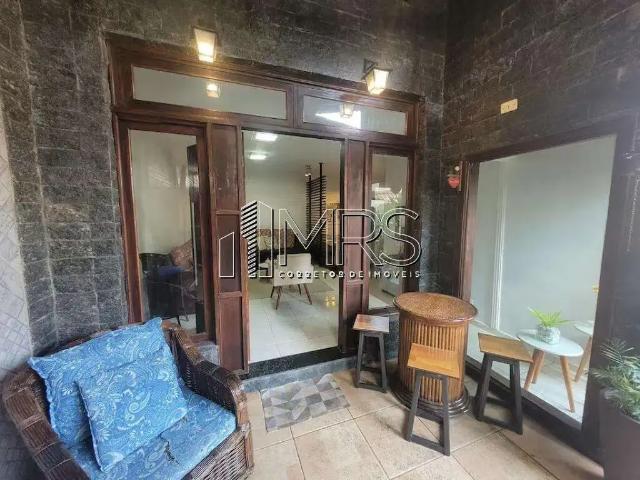 Casa / Sobrado para Venda em Praia Grande/SP Tupi 2 Quartos