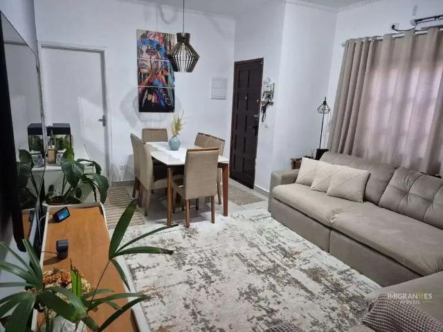 Casa / Sobrado para Venda em Praia Grande/SP Tupi 2 Quartos