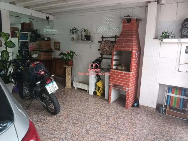 Casa / Sobrado para Venda em Praia Grande/SP Tupi 2 Quartos