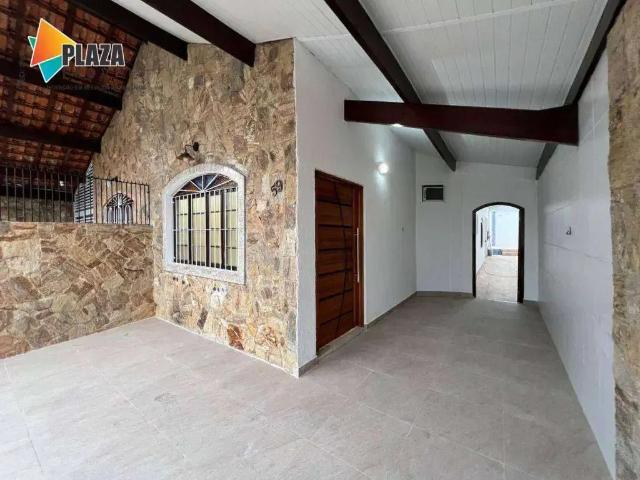 Casa / Sobrado para Venda em Praia Grande/SP Tupi 2 Quartos