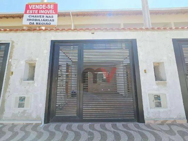Casa / Sobrado para Venda em Praia Grande/SP Tupi 2 Quartos