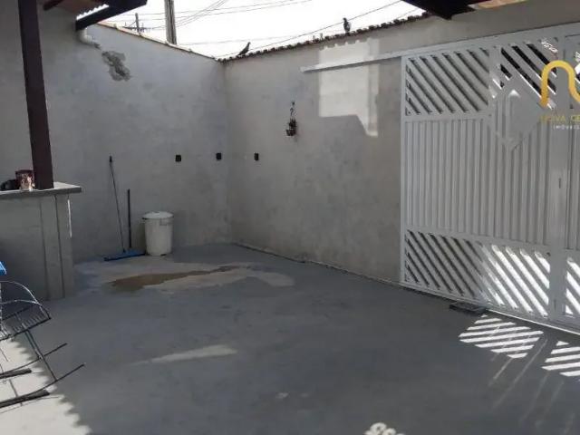 Casa / Sobrado para Venda em Praia Grande/SP Tupi 3 Quartos