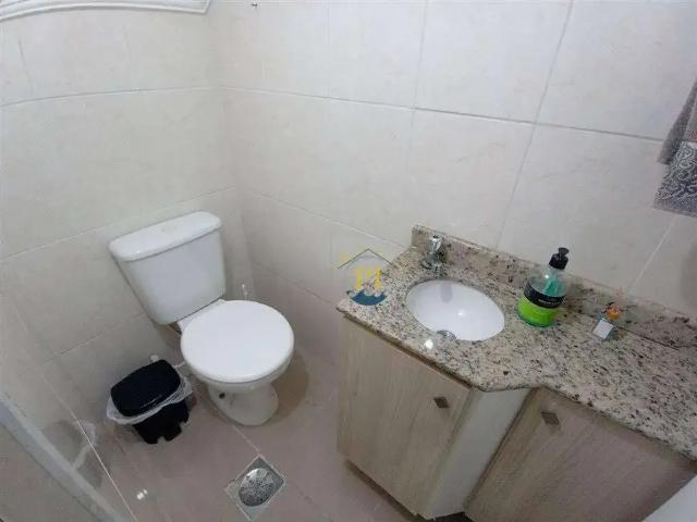 Casa / Sobrado para Venda em Praia Grande/SP Tupi 3 Quartos