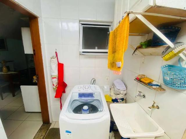 Casa / Sobrado para Venda em Praia Grande/SP Tupi 3 Quartos