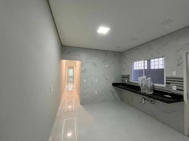 Casa / Sobrado para Venda em Praia Grande/SP Tupi 3 Quartos