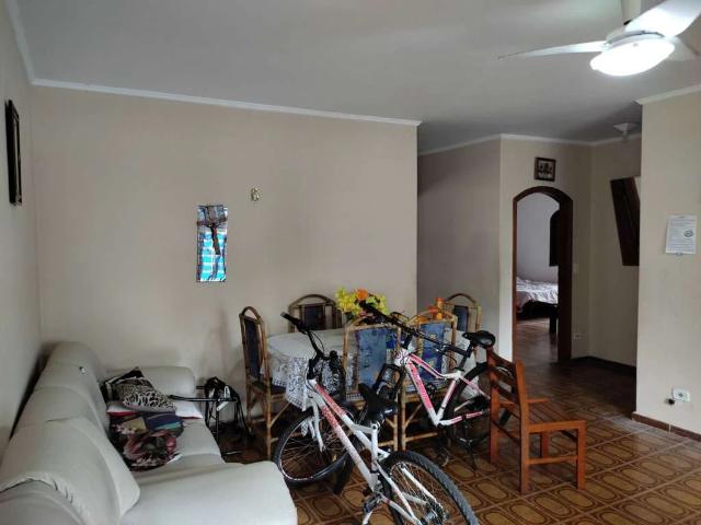 Casa / Sobrado para Venda em Praia Grande/SP Tupi 3 Quartos