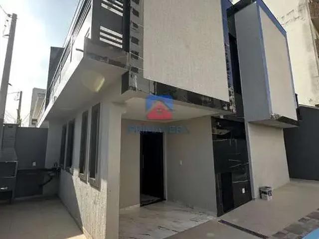 Casa / Sobrado para Venda em Praia Grande/SP Tupi 3 Quartos