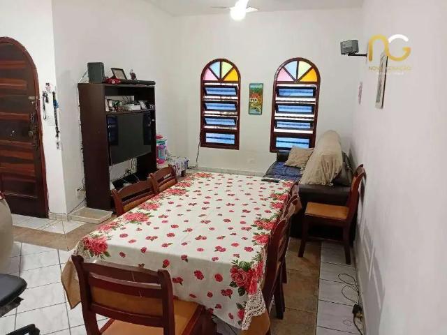 Casa / Sobrado para Venda em Praia Grande/SP Tupi 3 Quartos