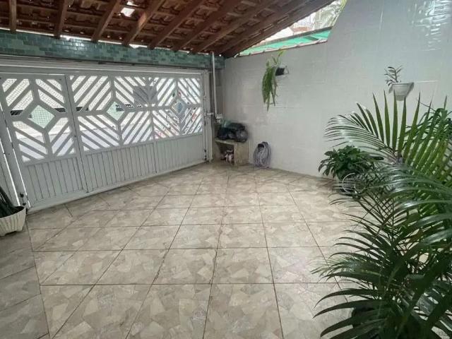 Casa / Sobrado para Venda em Praia Grande/SP Tupi 3 Quartos
