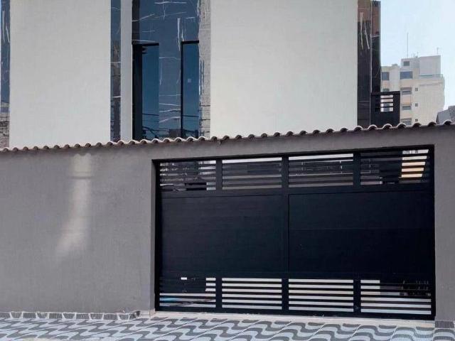 Casa / Sobrado para Venda em Praia Grande/SP Tupi 3 Quartos