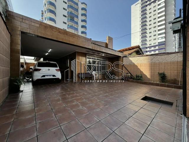 Casa / Sobrado para Venda em Praia Grande/SP Tupi 3 Quartos