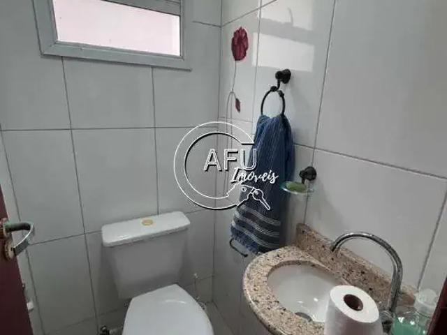 Casa / Sobrado para Venda em Praia Grande/SP Tupi 3 Quartos