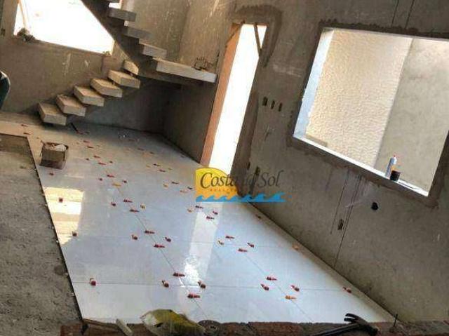 Casa / Sobrado para Venda em Praia Grande/SP Tupi 3 Quartos