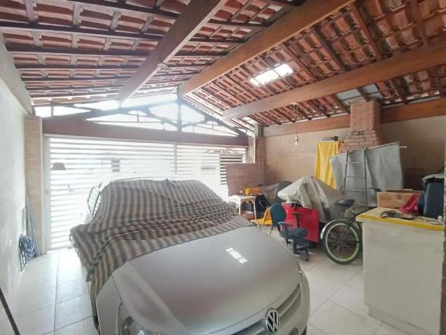 Casa / Sobrado para Venda em Praia Grande/SP Tupi 3 Quartos