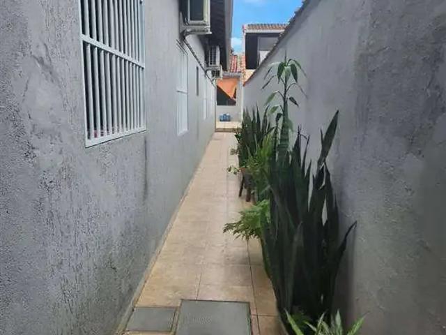 Casa / Sobrado para Venda em Praia Grande/SP Tupi 3 Quartos